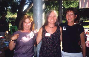 KrisBeckyNancy.jpg (24077 bytes)